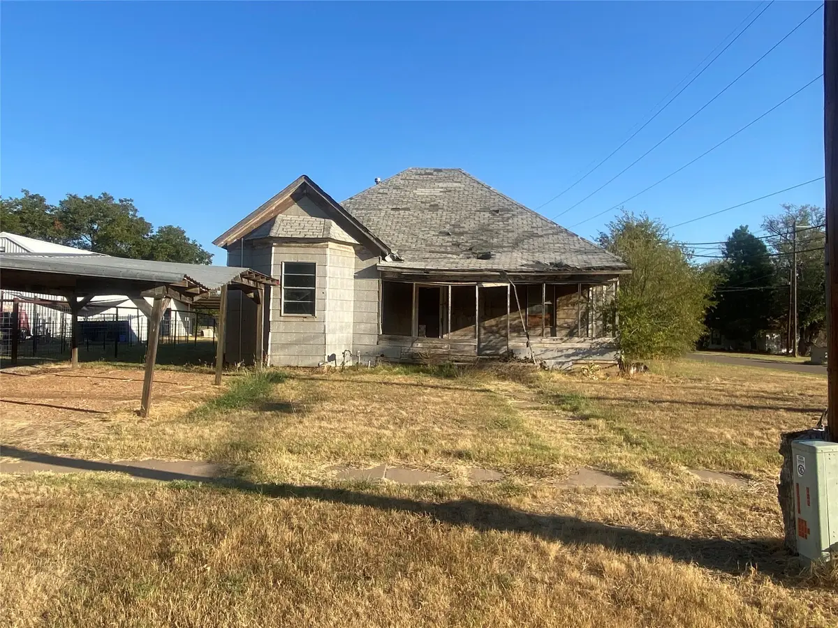 800 S 1st Street, Haskell, TX 79521 - Image #1