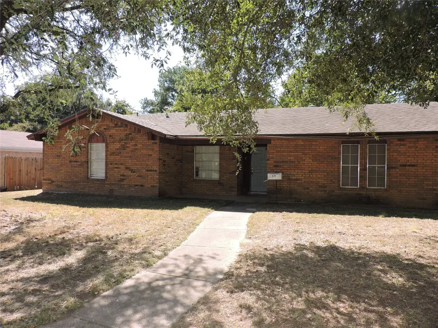 629 Sandra Lane, Burleson, TX 76028 - Image #3