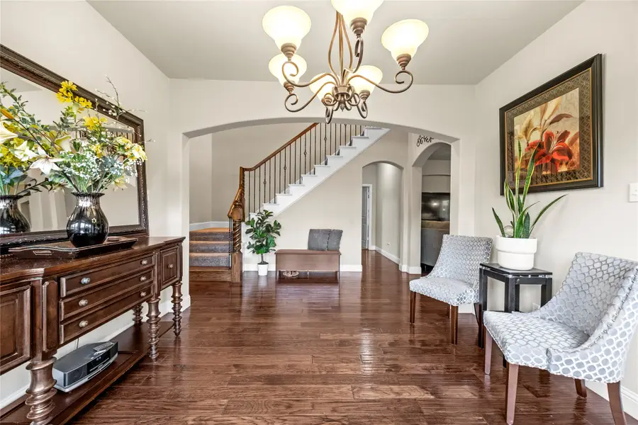 10800 Sexton Drive, McKinney, TX 75072 - Image #2