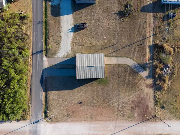 2002 Avenue L, Anson, TX 79501