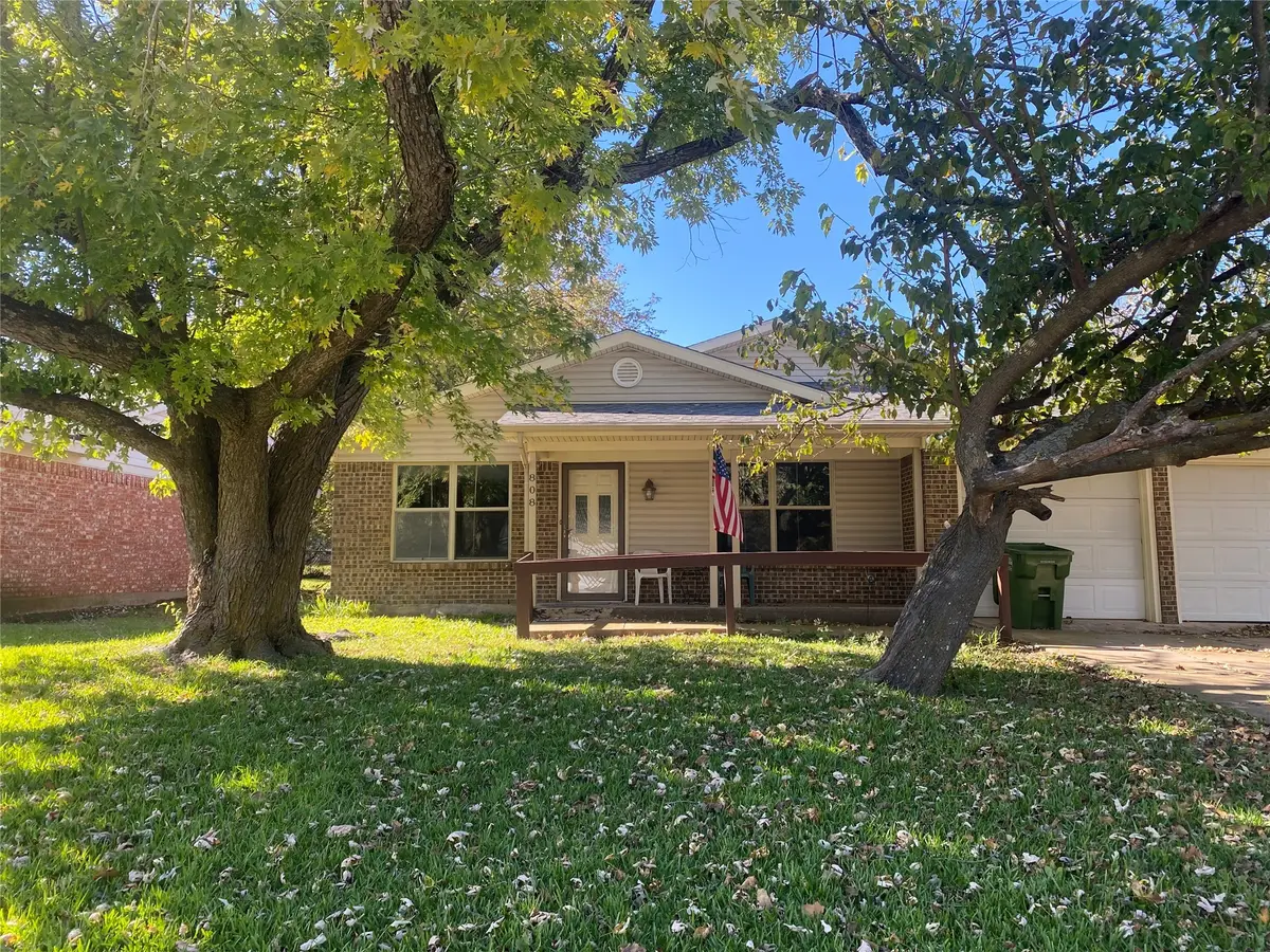 808 N Hughes Street, Howe, TX 75459 - Image #1