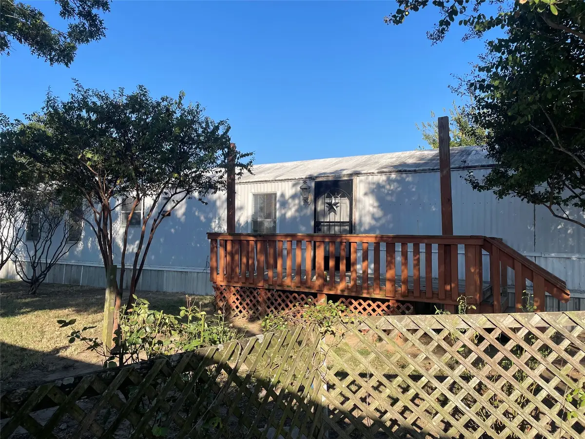 1221 Lorraine Lane, Kaufman, TX 75142 - Image #1