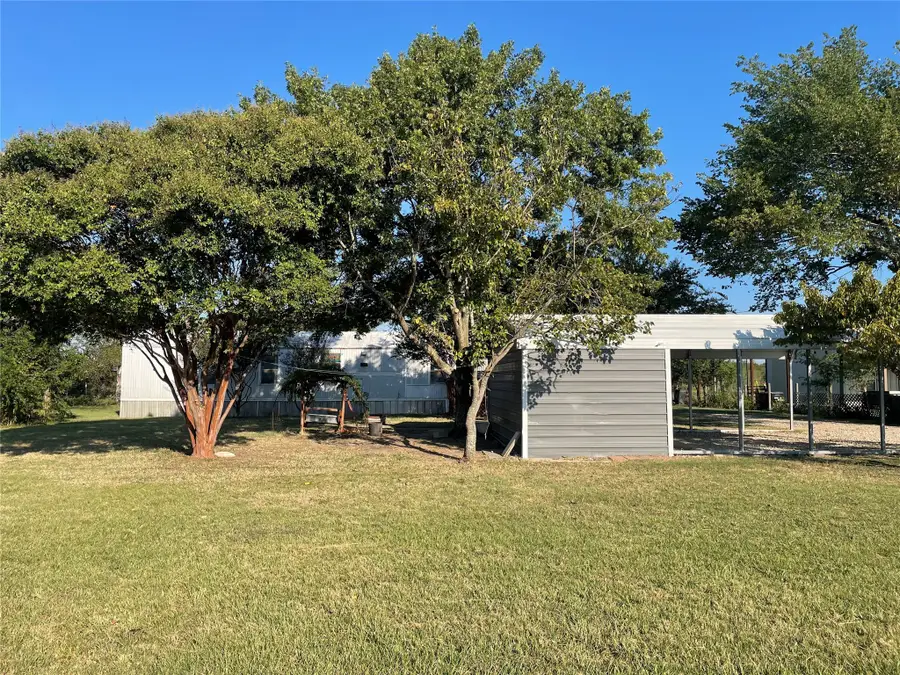 1221 Lorraine Lane, Kaufman, TX 75142 - Image #2