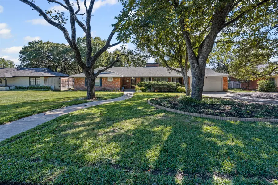 3940 Floyd Drive, Fort Worth, TX 76116 - Image #2