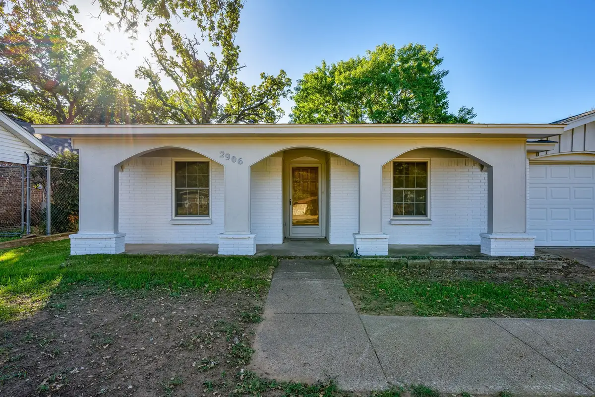 2906 SE 6th Street, Mineral Wells, TX 76067 - Image #1