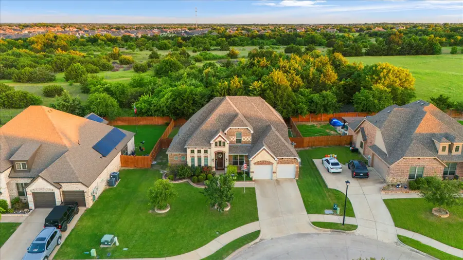 418 Hillstone Drive, Midlothian, TX 76065 - Image #2