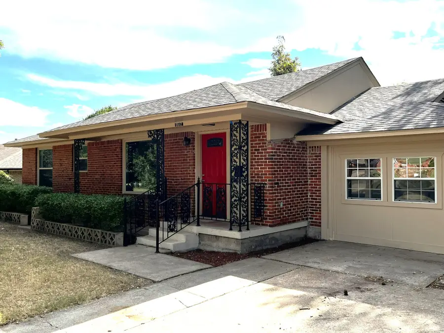 6612 E Mockingbird Lane, Dallas, TX 75214 - Image #2