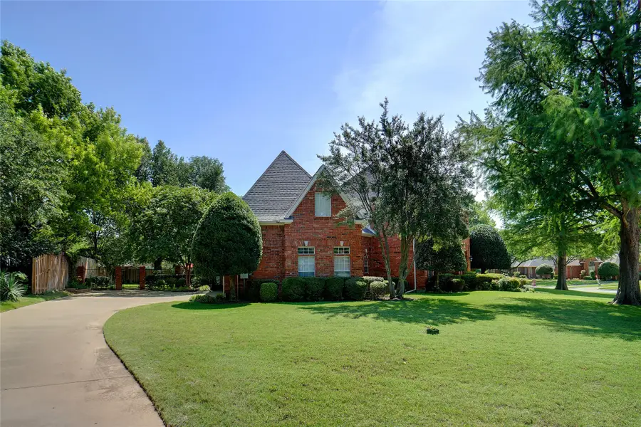 203 Donley Court, Southlake, TX 76092 - Image #2