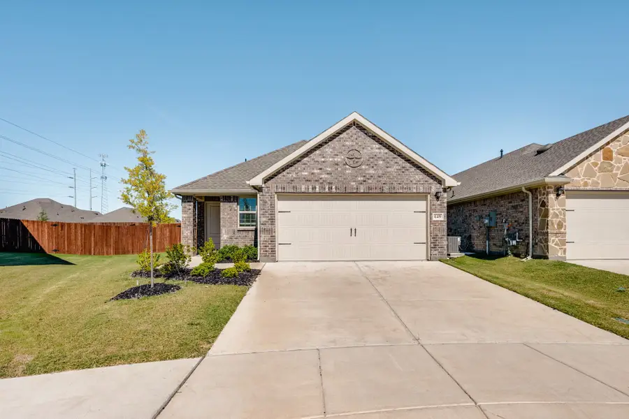 649 Lightheart Lane, Lavon, TX 75166 - Image #2