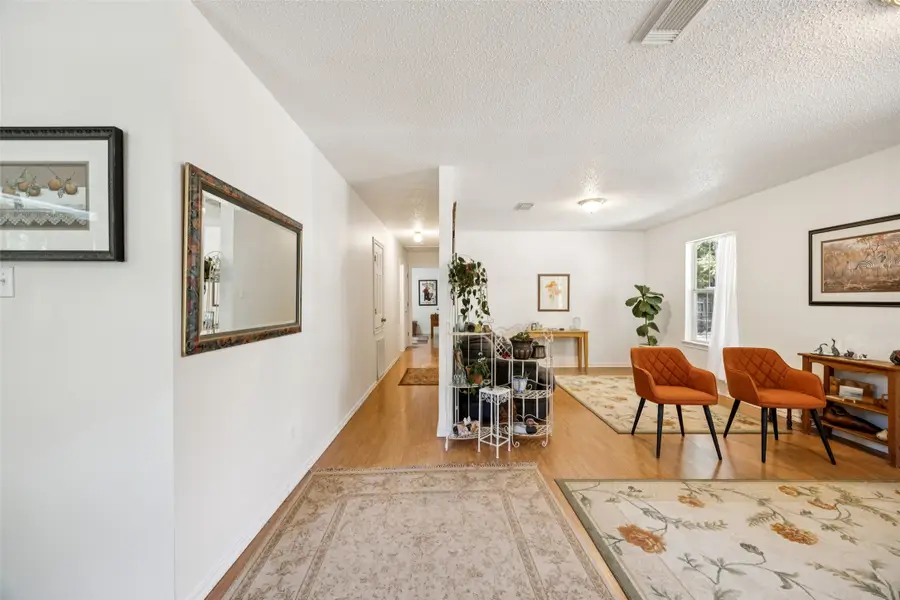 115 Mohican Trail, Mabank, TX 75156 - Image #2