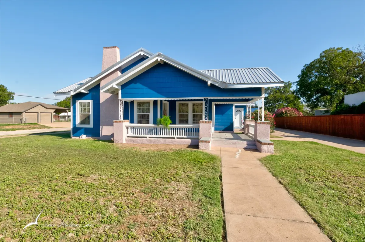 1001 E Wells Street, Stamford, TX 79553 - Image #1