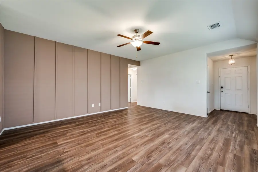 2340 Brightstone Drive, Pilot Point Aubrey, TX 76227 - Image #3