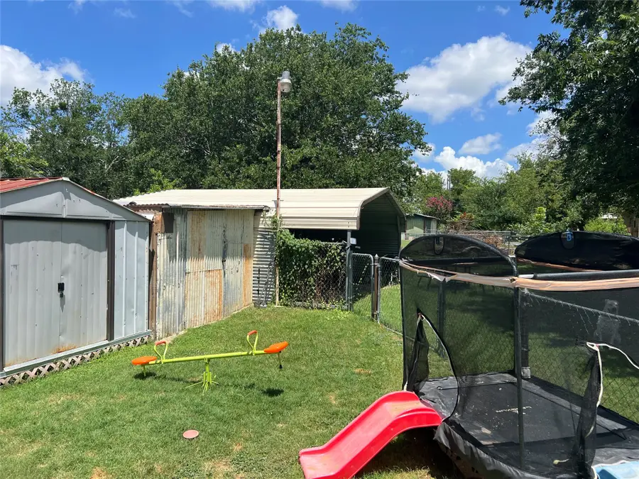 1109 E Pearl Street, Stephenville, TX 76401 - Image #3