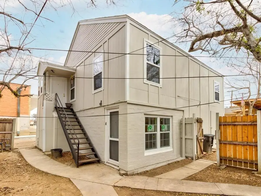 2729 Avenue C, Fort Worth, TX 76105 - Image #3