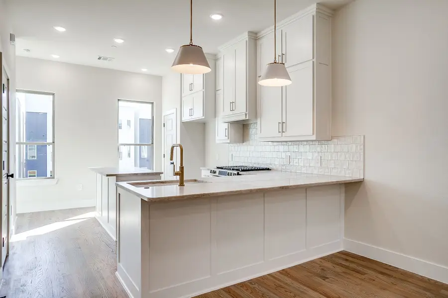 2820 Weisenberger Street #108, Fort Worth, TX 76107 - Image #2