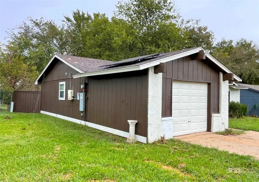 1509 S Vaden Street, Sherman, TX 75090 - Image #3