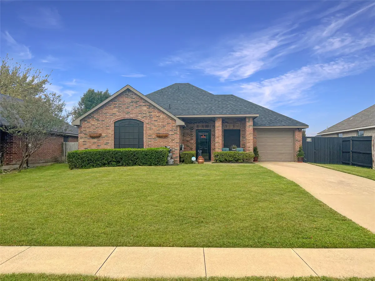 615 Jordan Lane, Waxahachie, TX 75165 - Image #1
