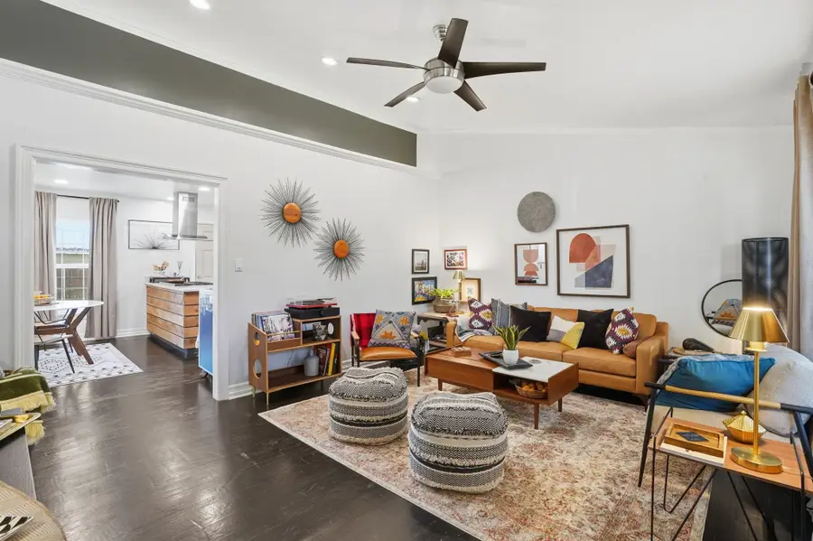 2824 Ryan Avenue, Fort Worth, TX 76110 - #2