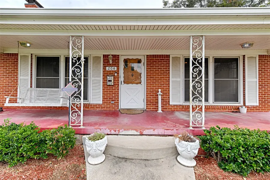 204 S 12th Street, Garland, TX 75040 - Image #3