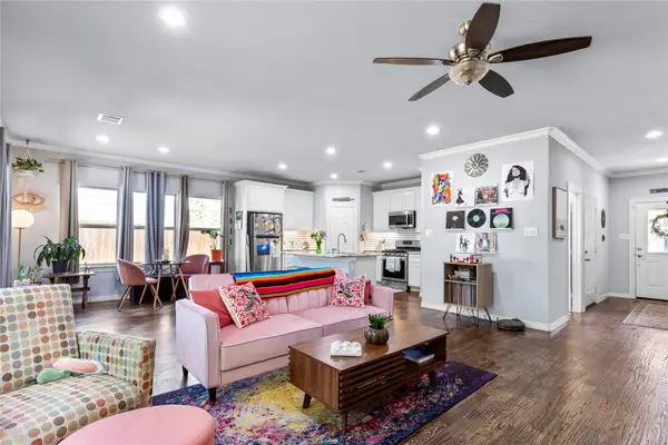 810 N Walnut Street, Sherman, TX 75090