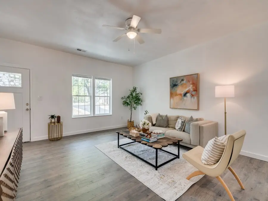 530 Maple Street, Commerce, TX 75428 - Image #2