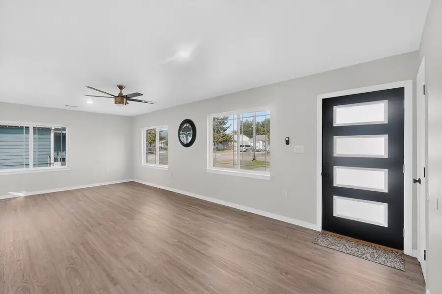 4540 Western Oaks Drive, Dallas, TX 75211 - Image #3