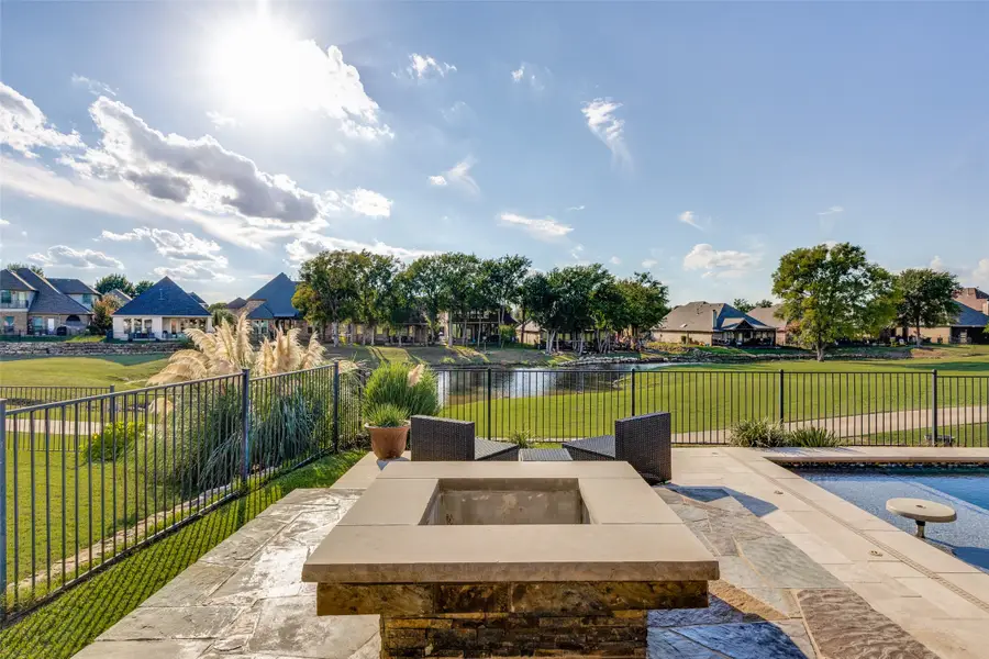 12253 Fairway Meadows Drive, Fort Worth, TX 76179 - Image #3