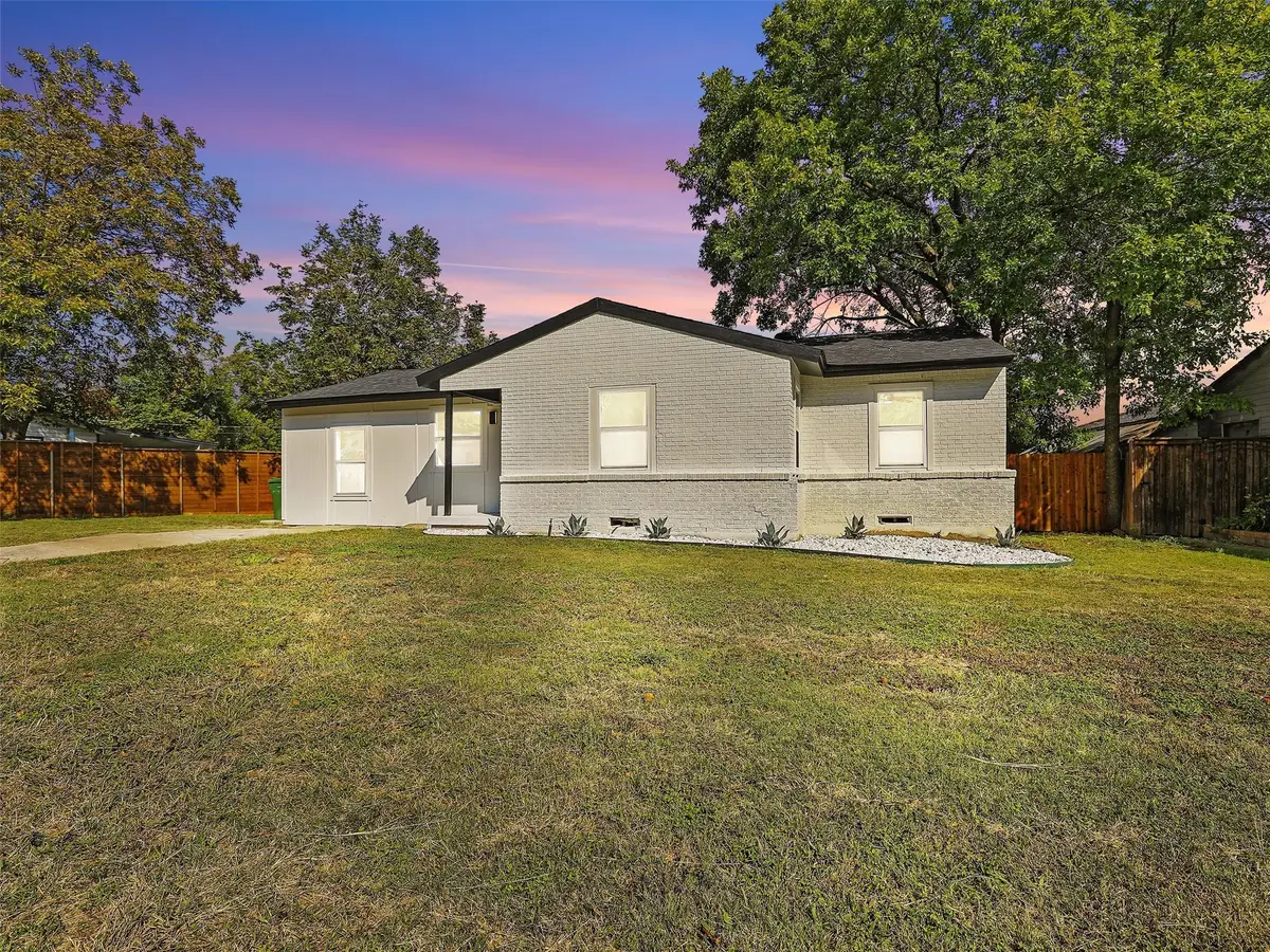 609 E Linda Drive, Garland, TX 75041 - Image #1