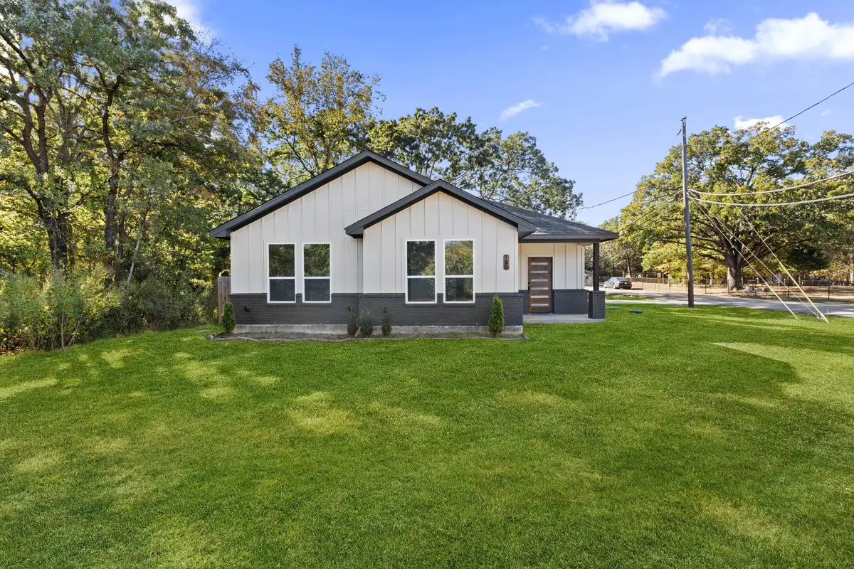 150 Bandera Circle, Payne Springs, TX 75156 - Image #1