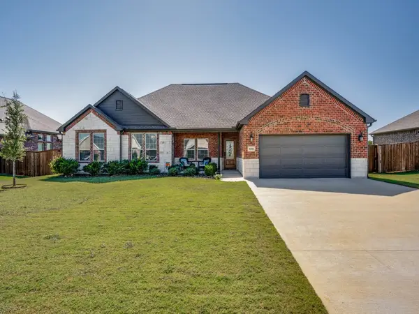 808 Mary Lee Lane, Collinsville, TX 76233