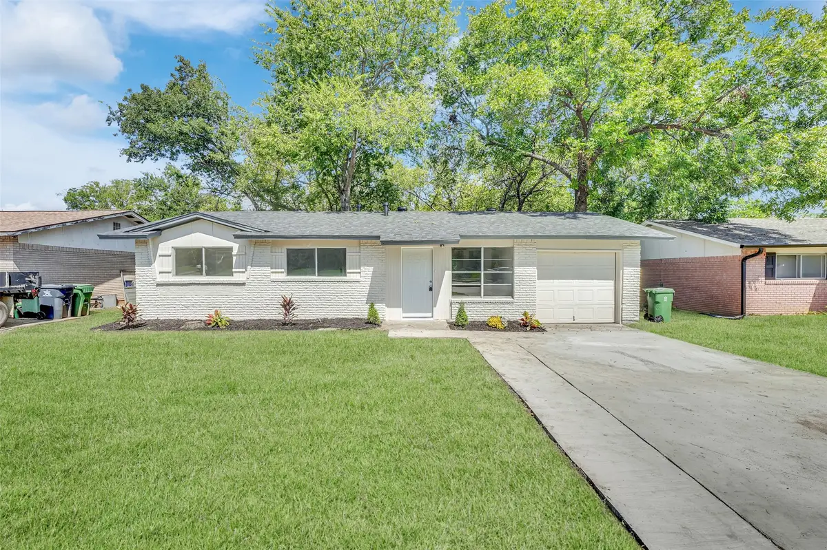 1507 E Lovers Lane, Arlington, TX 76010 - Image #1