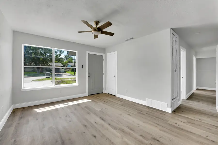 1507 E Lovers Lane, Arlington, TX 76010 - Image #3