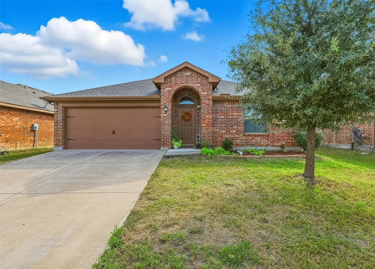 1141 Wellesbourne Lane, Fort Worth, TX 76134 - #1