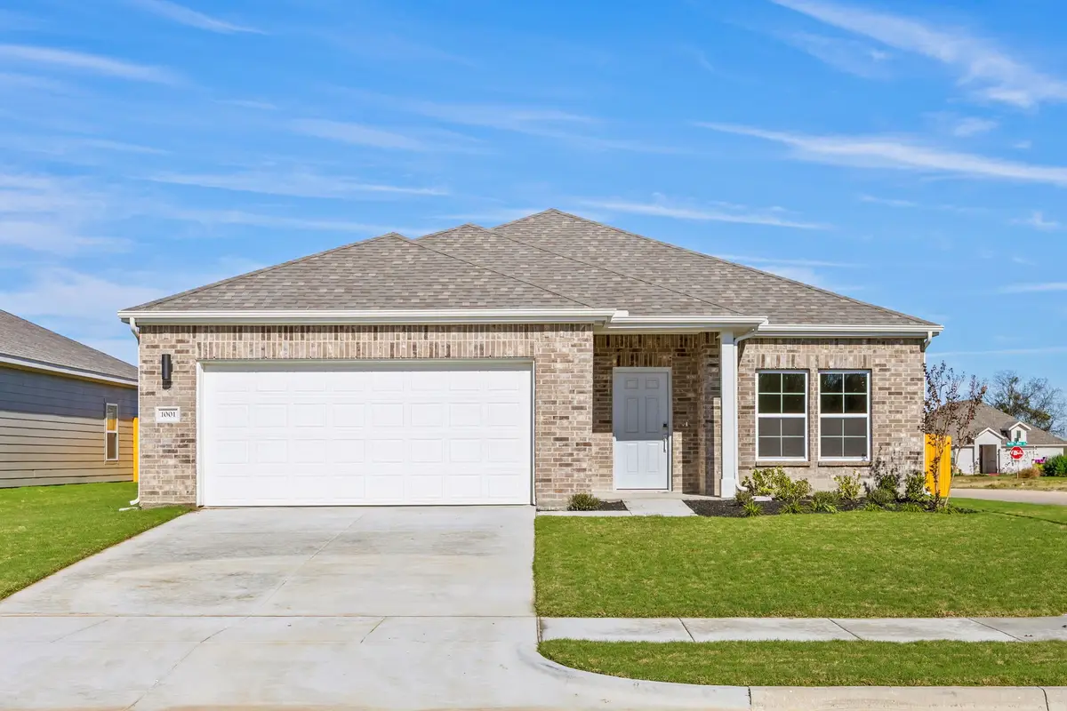 1001 Park Oak Lane, Crowley, TX 76036 - Image #1