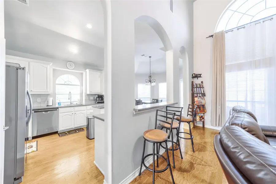 8001 Saint Fillans Lane, Rowlett, TX 75089 - Image #2