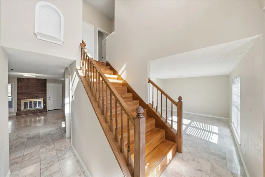 1109 Holly Drive, Carrollton, TX 75010 - Image #2