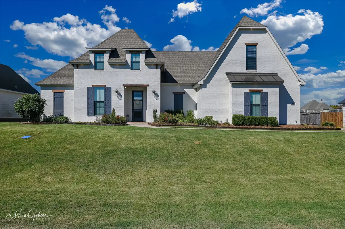 321 Donna Drive, Stonewall, LA 71078 - Image #1