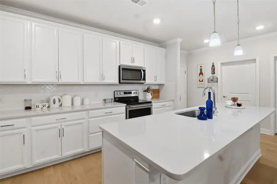 651 N Watters Road #8202, Allen, TX 75013 - Image #2