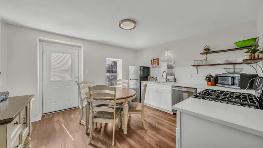 408 E Akard Street, Weatherford, TX 76086 - Image #3