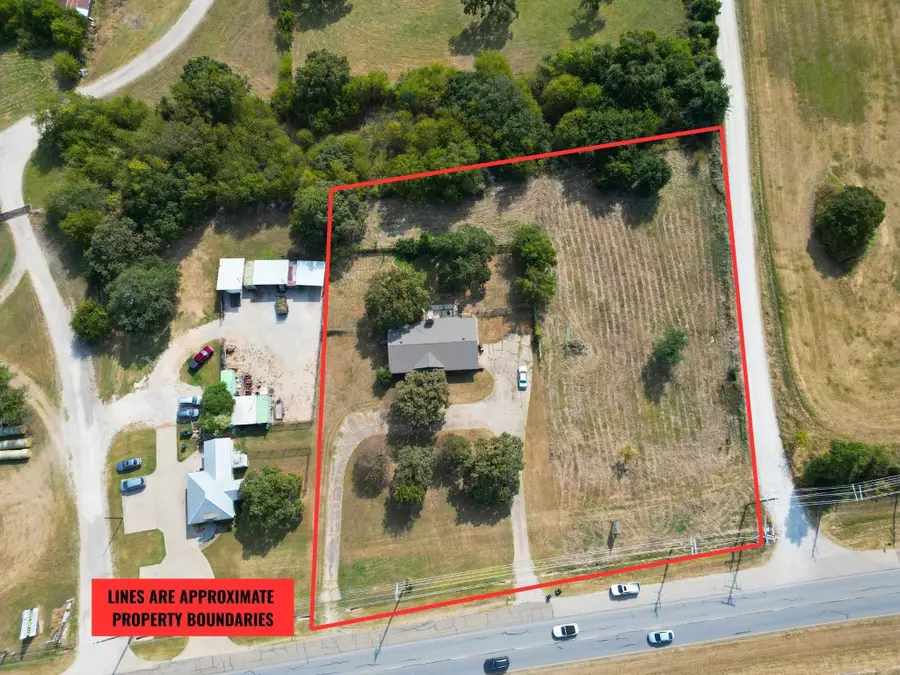 2215 SW Wilshire Boulevard, Burleson, TX 76028 - Image #3