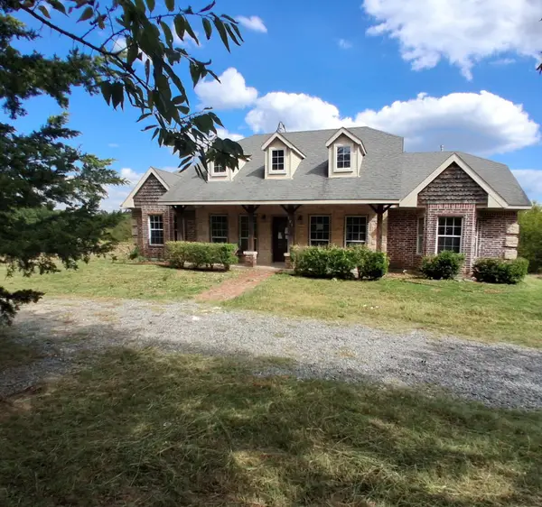 301 County Road 5066, Leonard, TX 75452