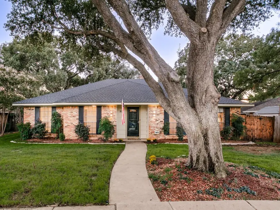 905 Summer Trail, Flower Mound, TX 75028 - Image #2