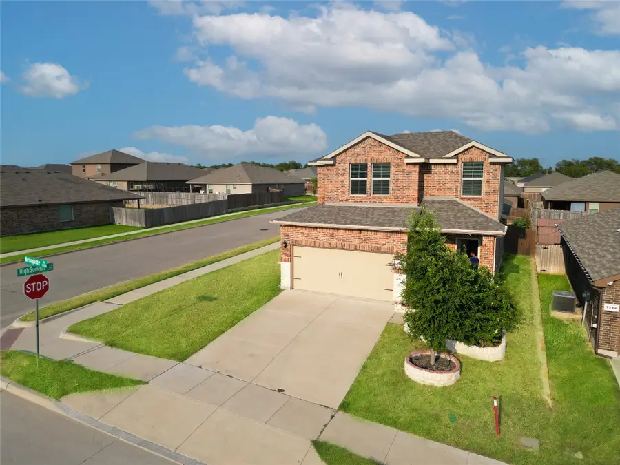 9248 Herringbone Drive, Fort Worth, TX 76131 - Image #3