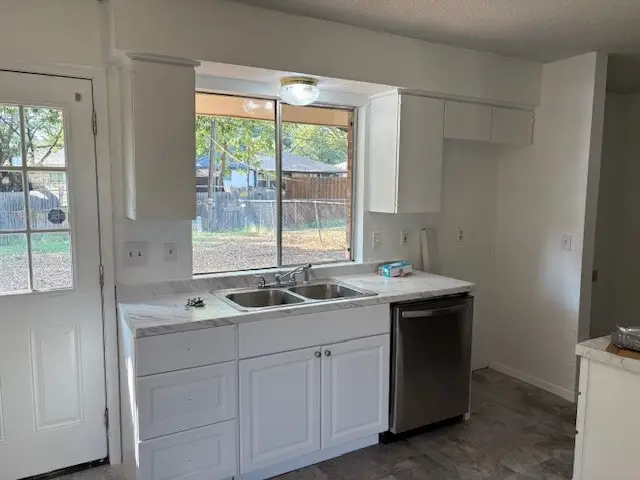 1029 Rutherford Drive, Mesquite, TX 75149 - Image #2