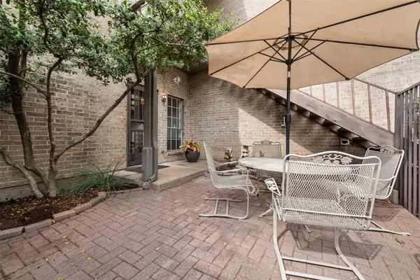 10423 High Hollows Drive #114, Dallas, TX 75230