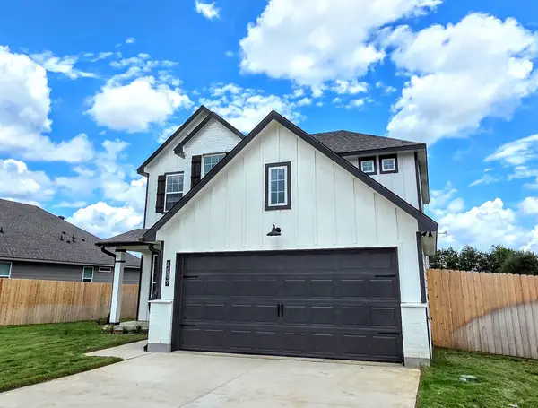 8009 Townsend Drive, Waco, TX 76708