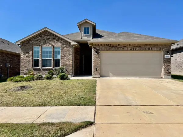 15909 Bronte Lane, Fort Worth, TX 76052