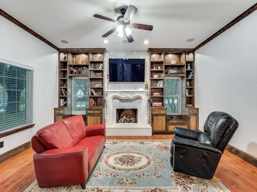 8430 Flower Meadow Drive, Dallas, TX 75243 - Image #3