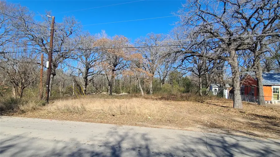 8357 Kingsfield, Dallas, TX 75217 - Image #3