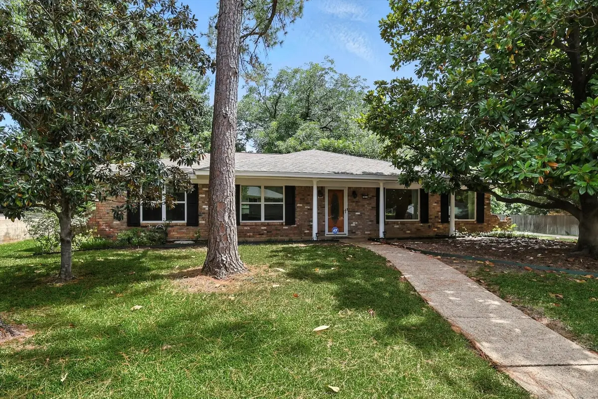 503 Summit Ridge Drive, Euless, TX 76039 - Image #1